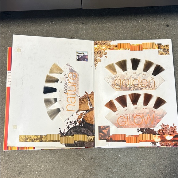 Schwarzkopf hair color book - Picture 2 of 4